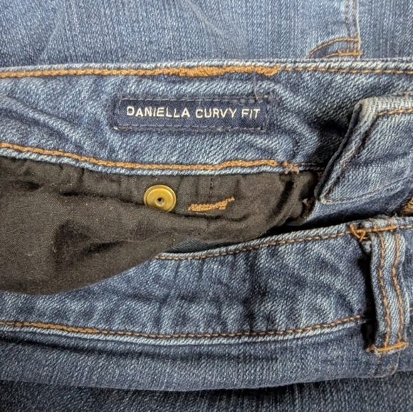 Chaps size 8 jeans Daniella curvy fit - Picture 5 of 8